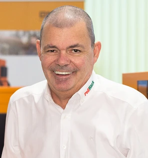 Daniel Neuenschwander - Mitarbeiter der Firma Pellhack